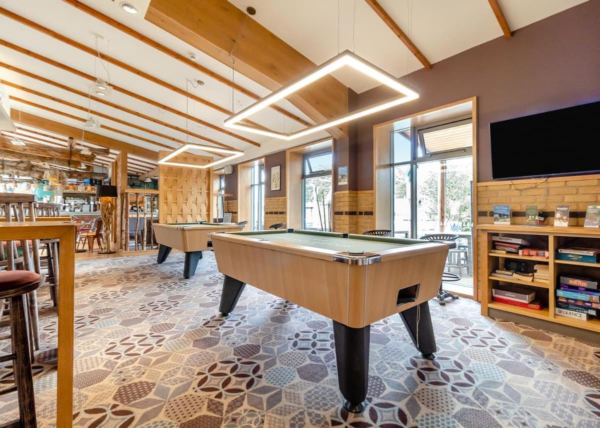 Norfolk Woods Resort And Spa Narborough  Екстериор снимка