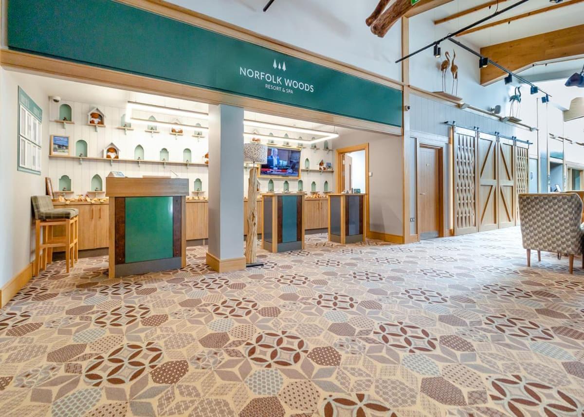 Norfolk Woods Resort And Spa Narborough  Екстериор снимка