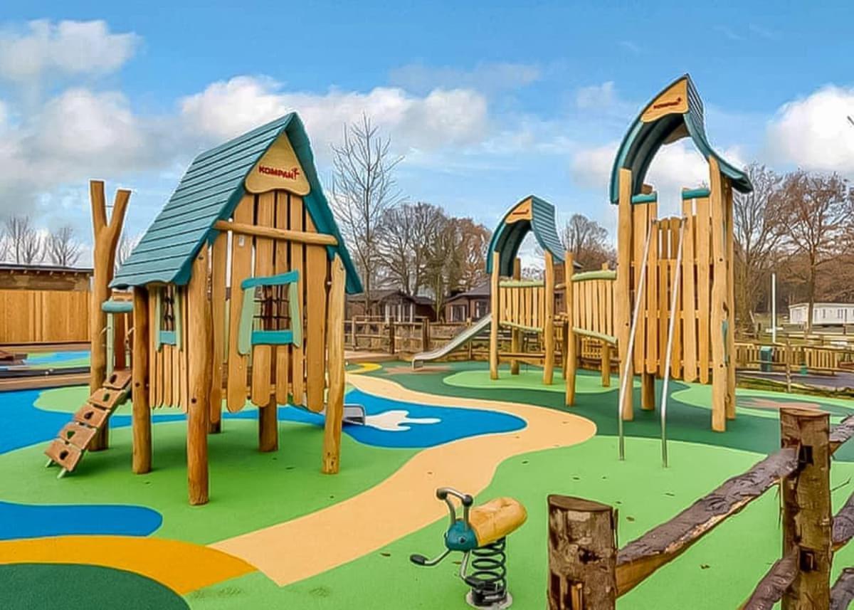 Norfolk Woods Resort And Spa Narborough  Екстериор снимка