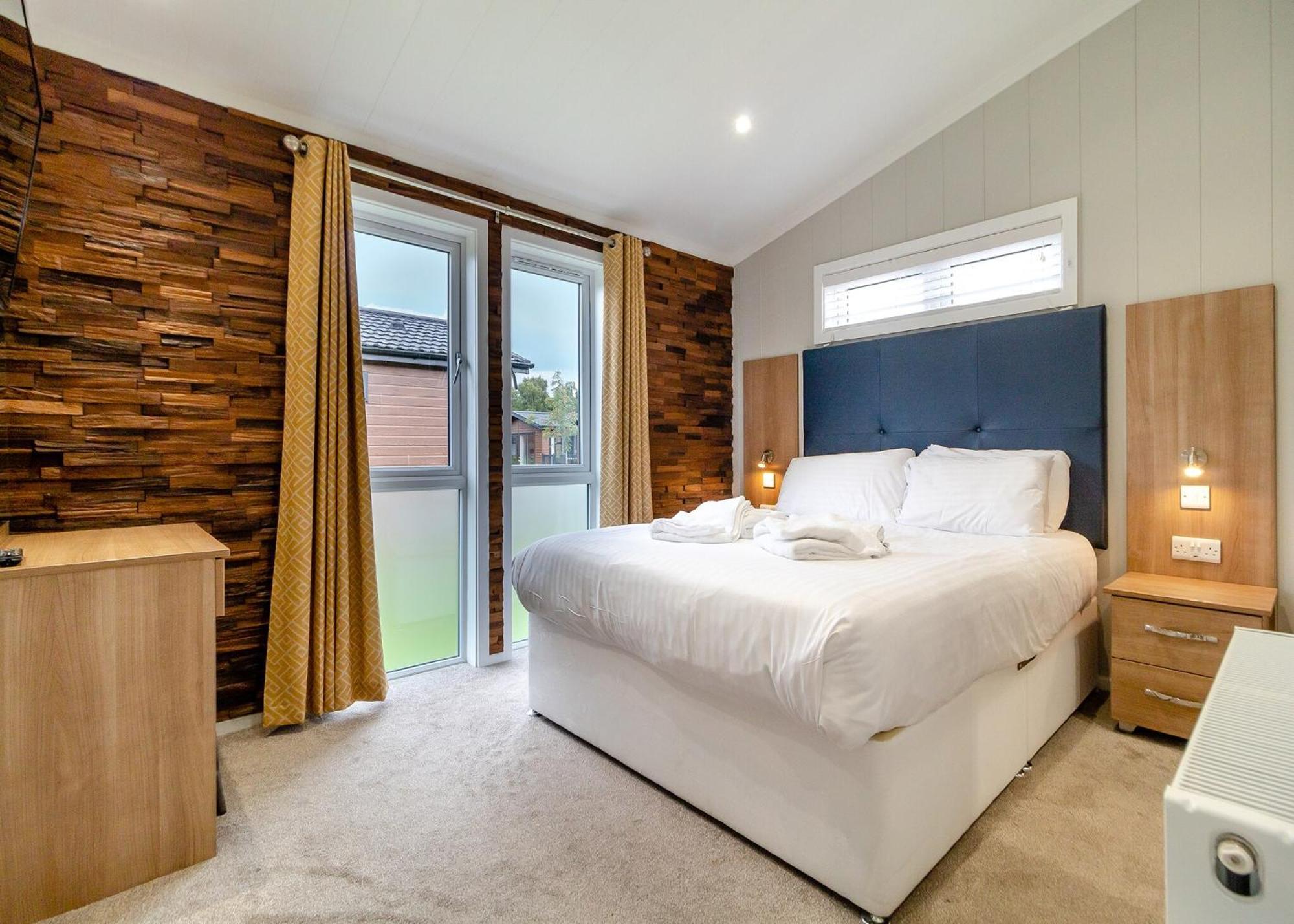 Norfolk Woods Resort And Spa Narborough  Екстериор снимка